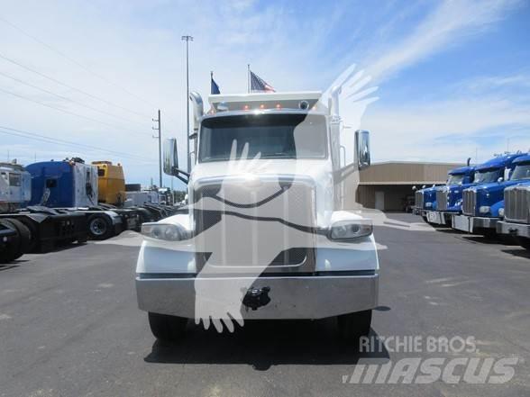 Peterbilt 567 Sklápěče