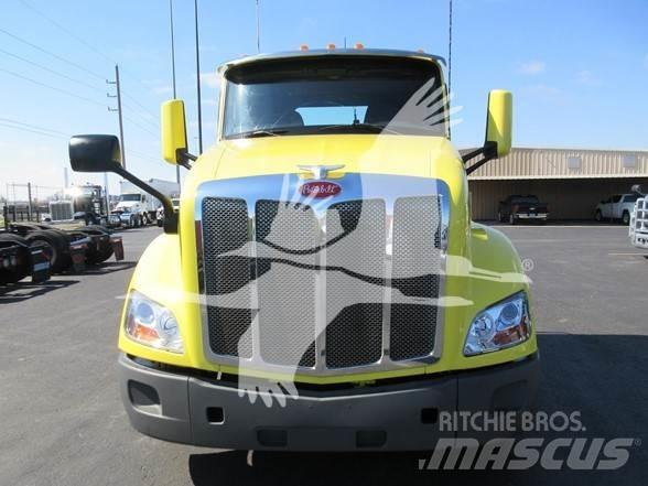 Peterbilt 579 Tahače
