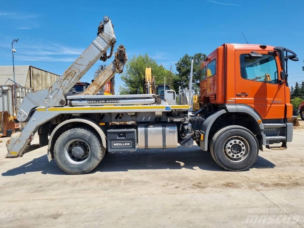 Mercedes-Benz 1833 Kontejnerový rám/Přepravníky kontejnerů