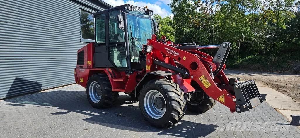 Weidemann 4204 Kolové nakladače