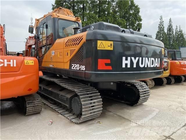Hyundai Robex 220 LC Pásová rýpadla