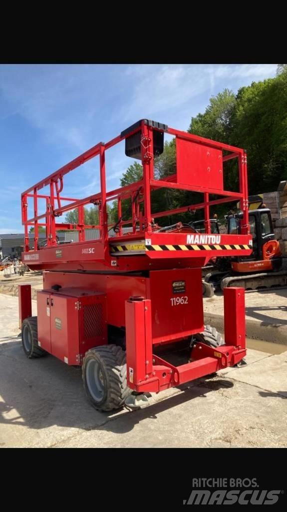 Manitou 140 SC Nůžková zvedací plošina