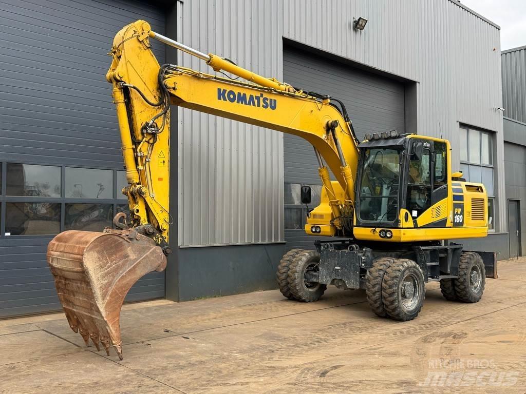 Komatsu PW180-11 Kolová rýpadla