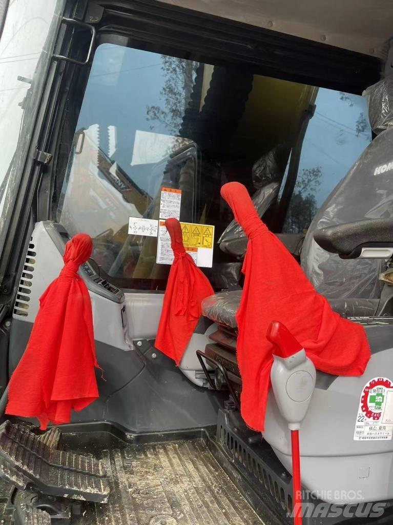 Komatsu PC 130 Midi rýpadla 7t - 12t