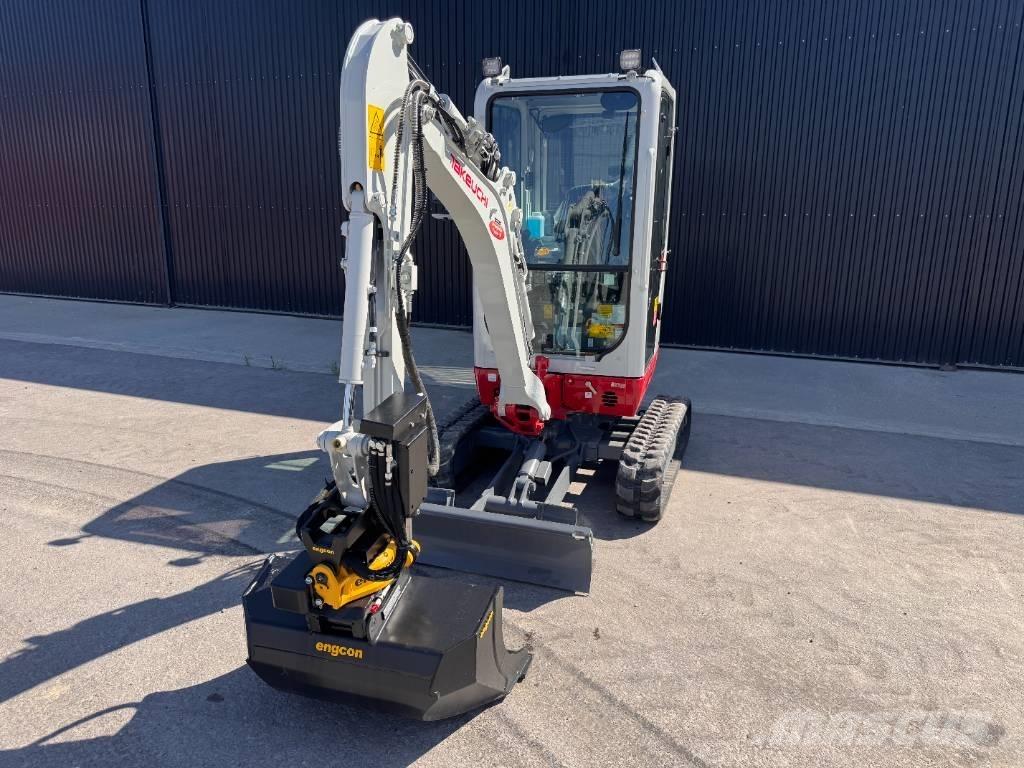 Takeuchi TB 320 Mini rýpadla < 7t
