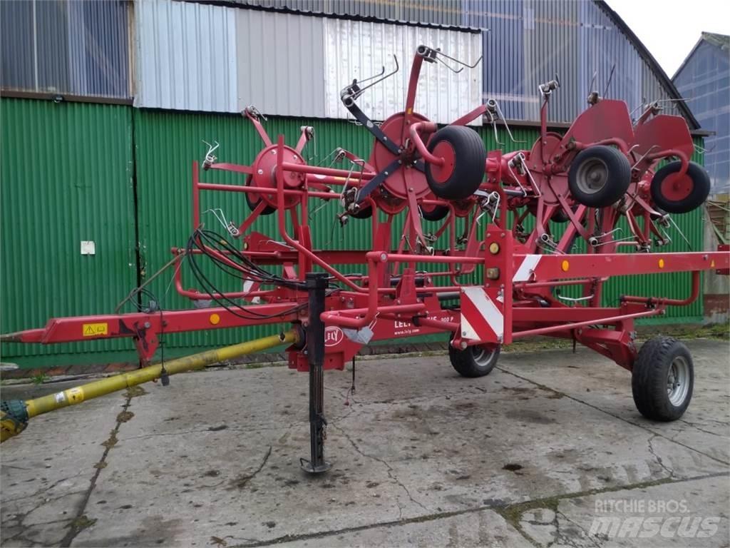 Lely Lotus 900P Obraceče a shrabovače sena