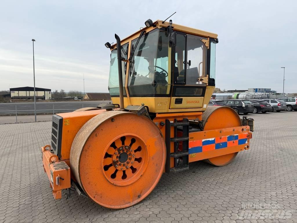 Dynapac CS 142 Tandemové válce