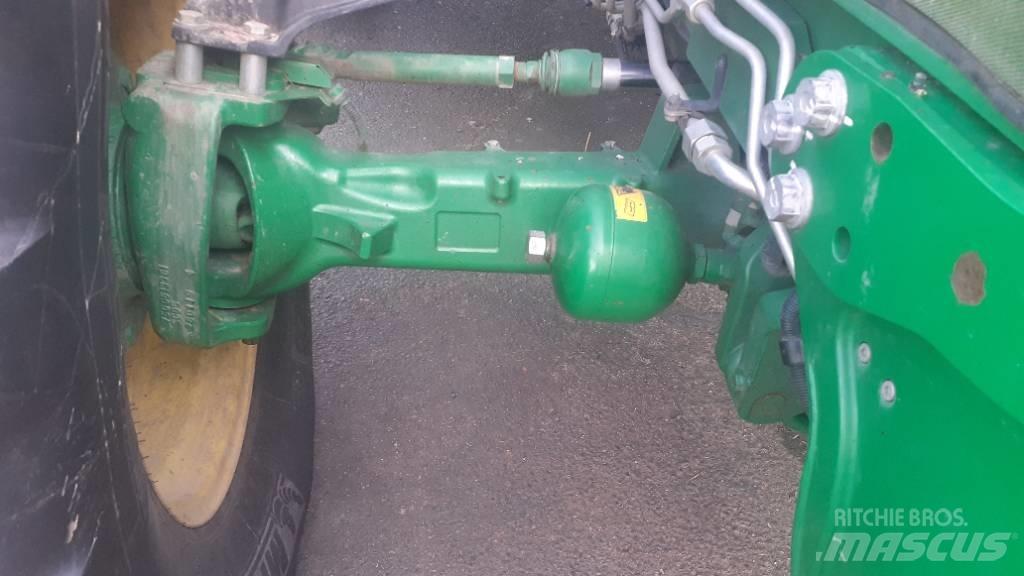 John Deere 6145 R Traktory