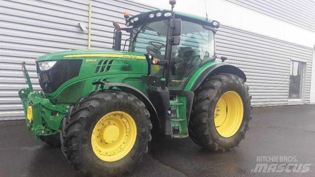 John Deere 6145 R Traktory