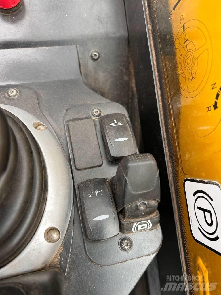 JCB 525-60 AGRI Teleskopické nakladače pro zemědělství