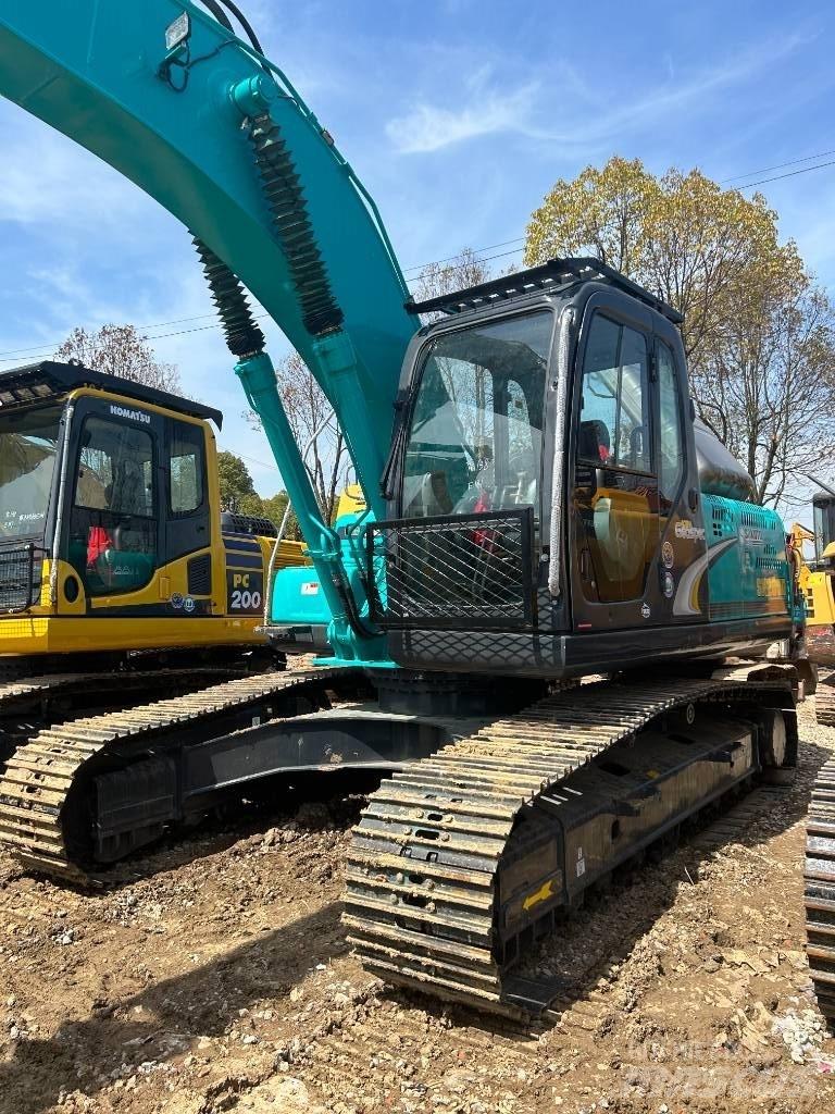 Kobelco SK 200D Midi rýpadla 7t - 12t