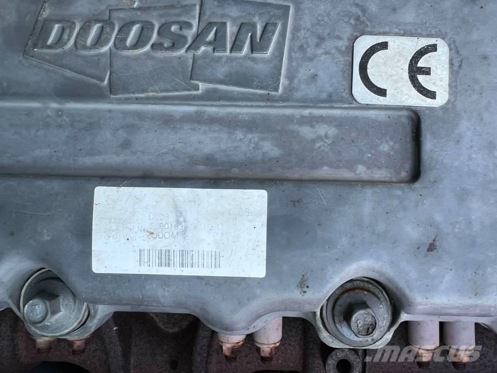 Doosan DX170W Kolová rýpadla