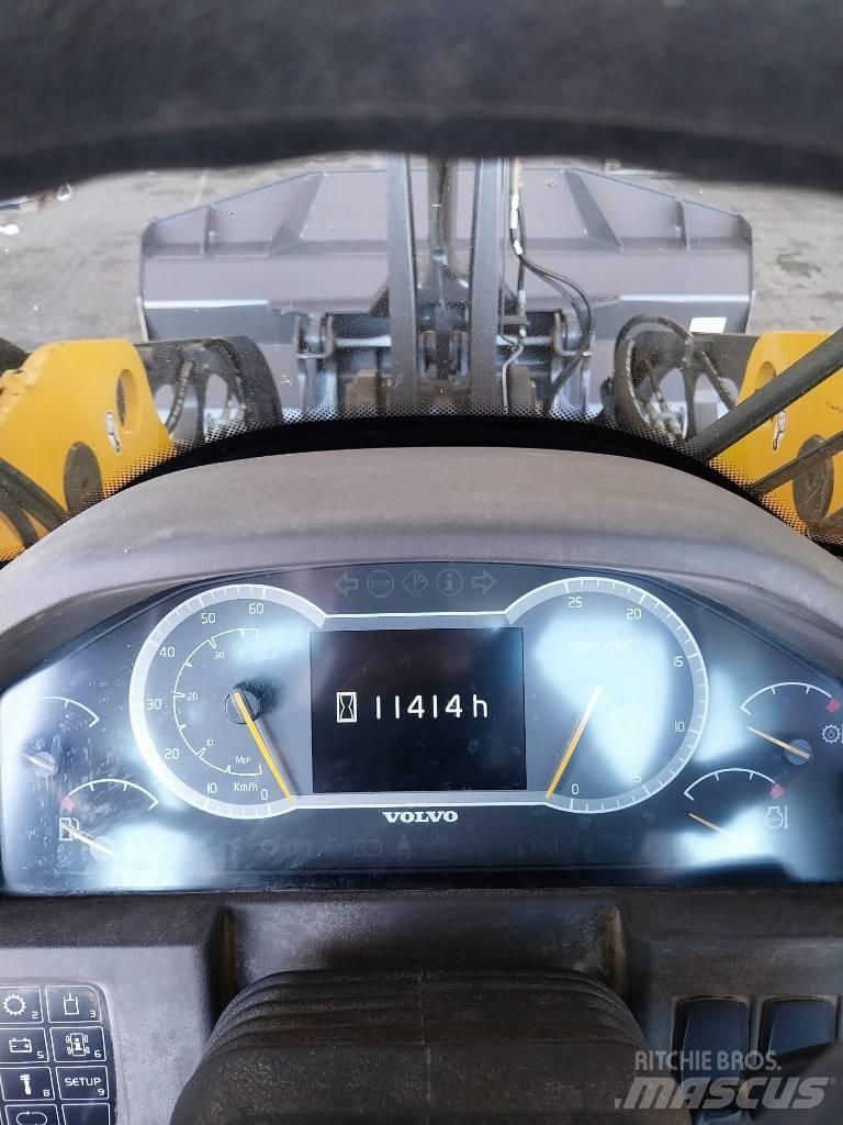 Volvo L 90 H Kolové nakladače