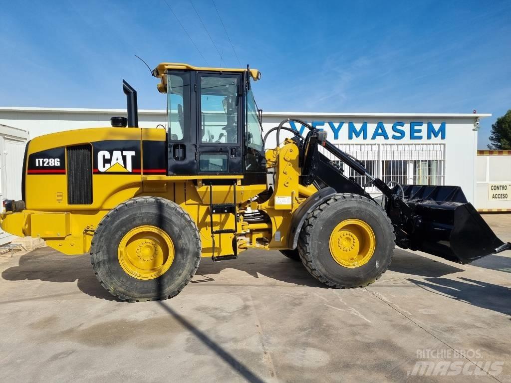 CAT IT 28 G Kolové nakladače