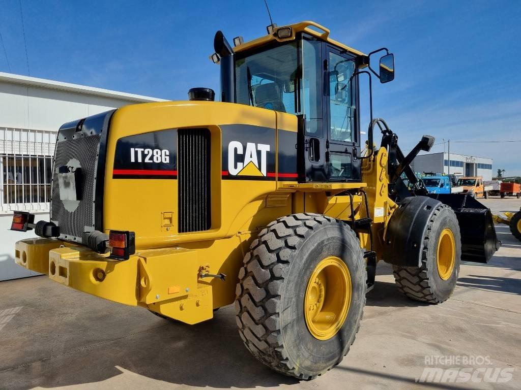 CAT IT 28 G Kolové nakladače