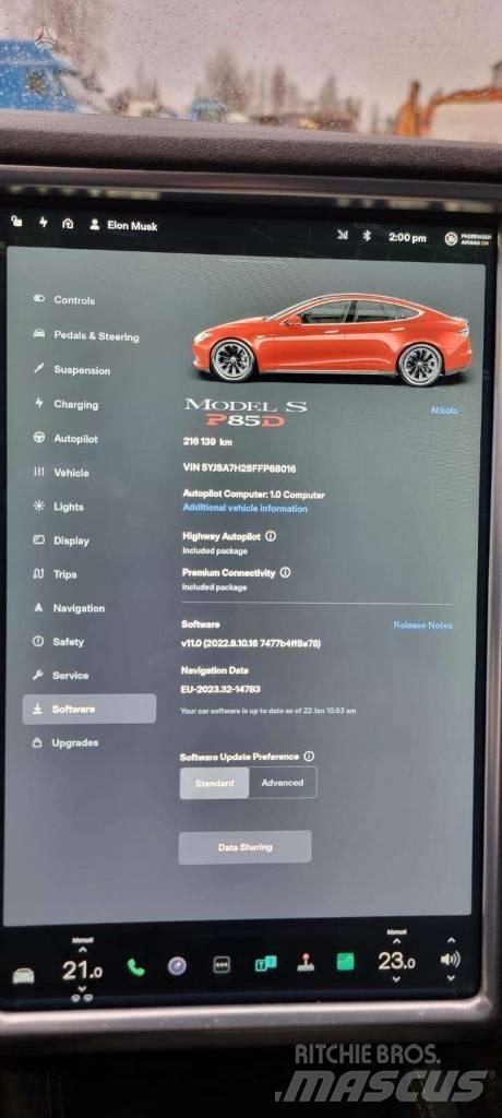 Tesla Model S P85D Osobní vozy