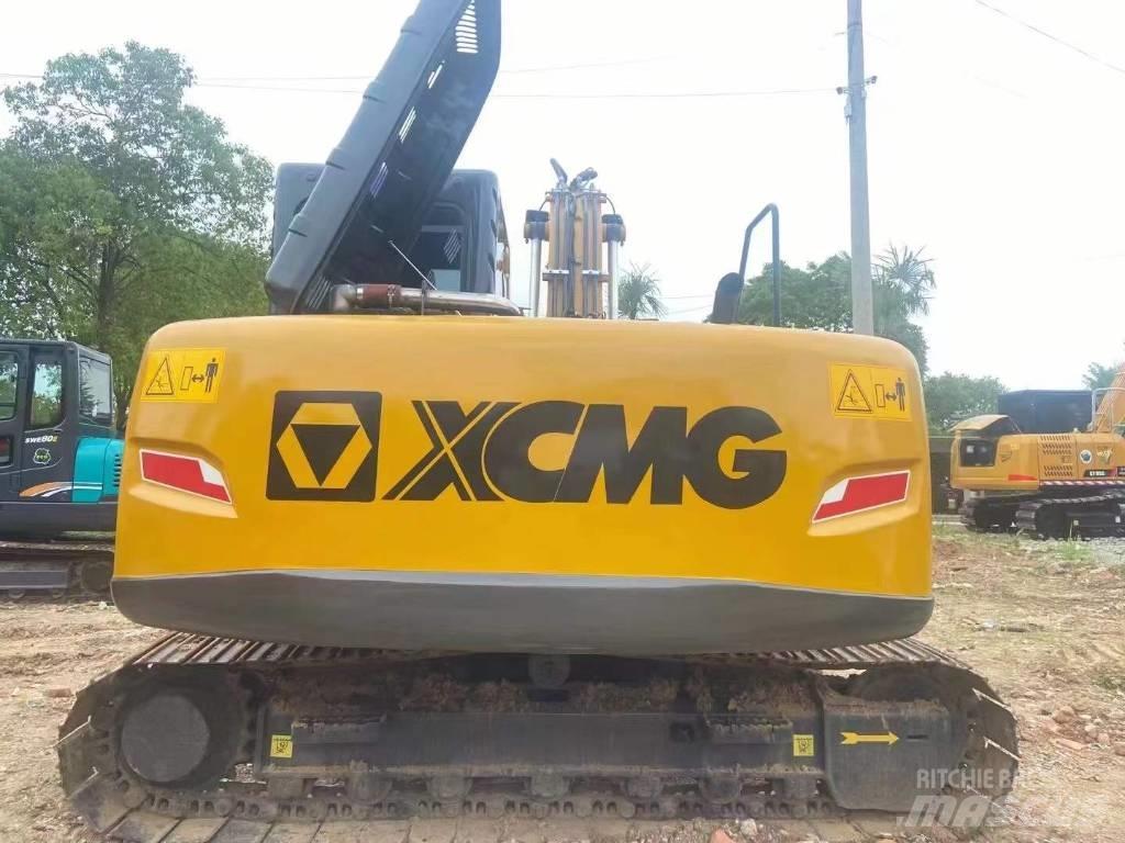 XCMG XE 150 Pásová rýpadla