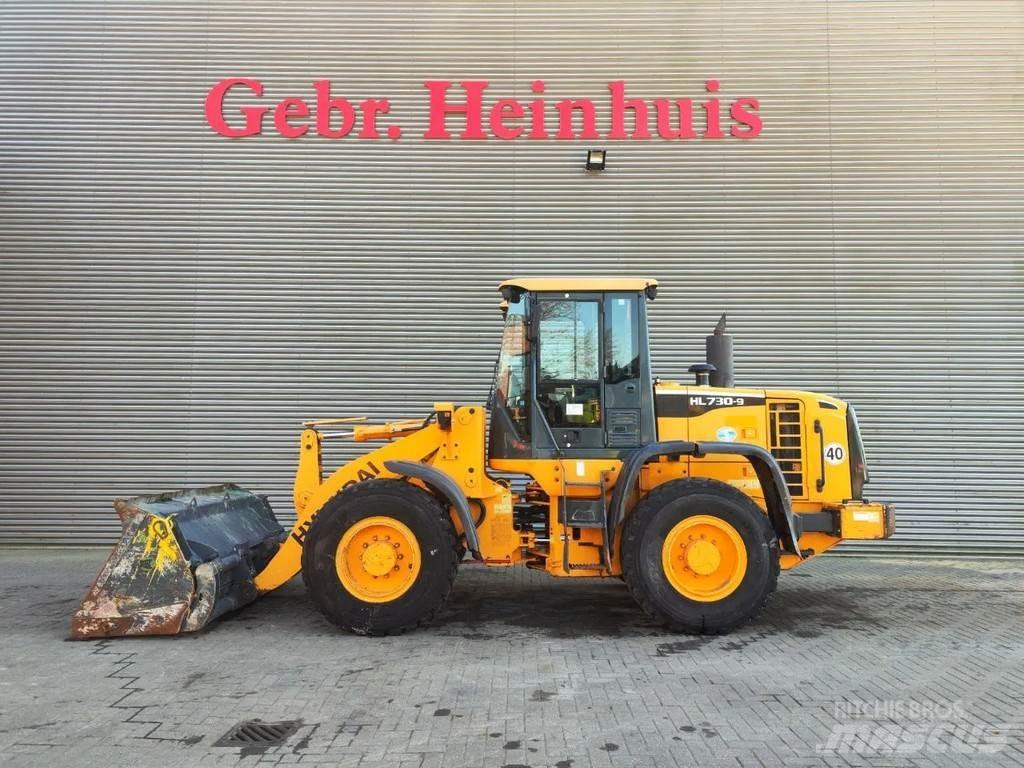 Hyundai HL 730-9 Kolové nakladače