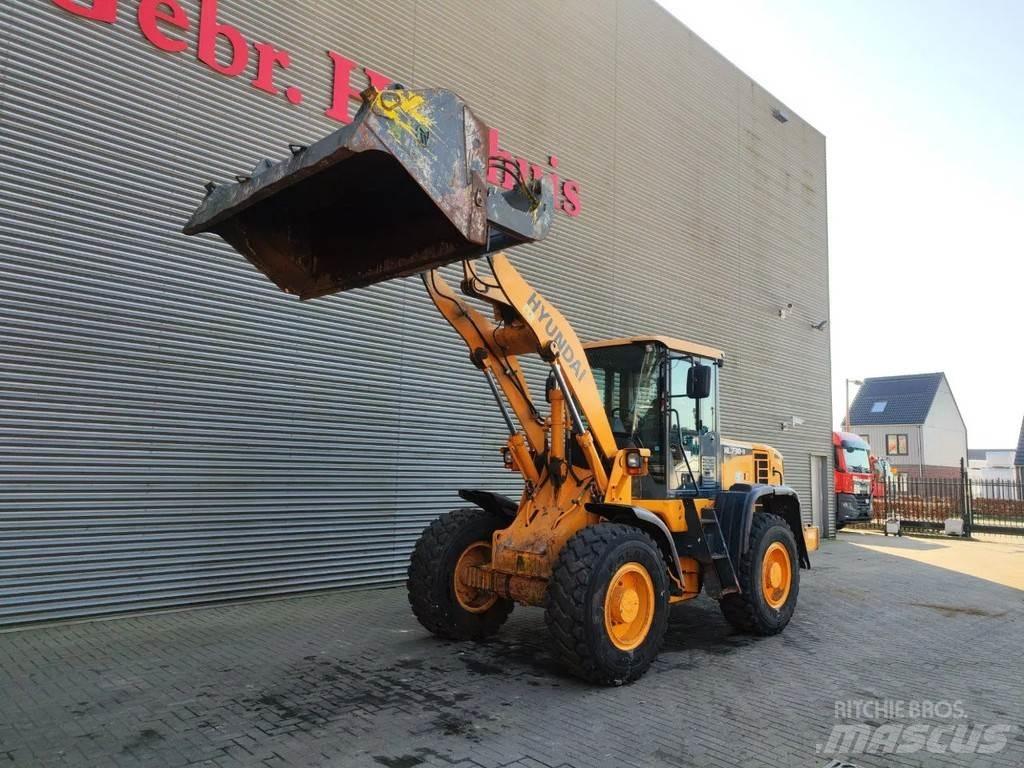 Hyundai HL 730-9 Kolové nakladače