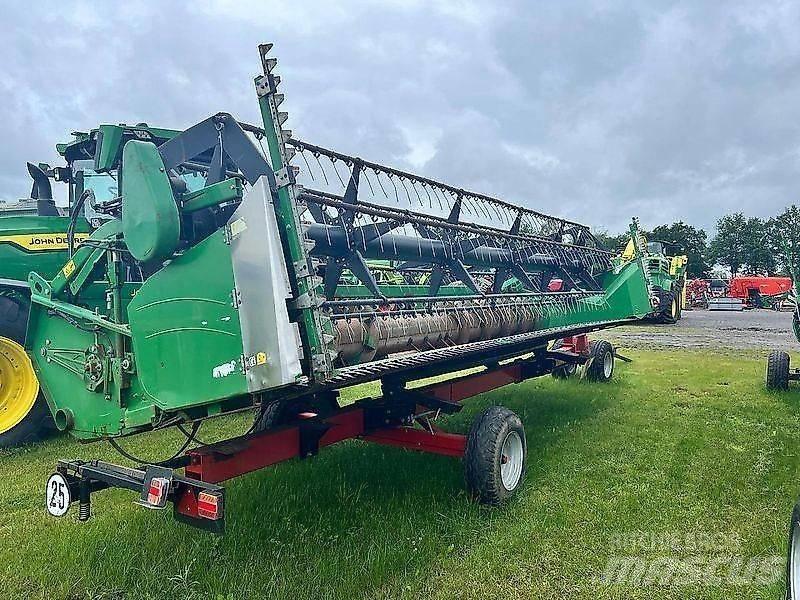 John Deere 622R Kombajnové hlavice