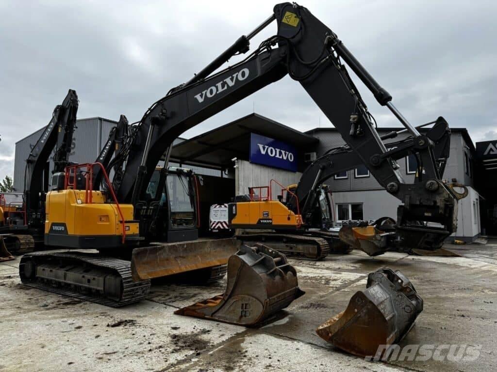 Volvo ECR235EL Pásová rýpadla