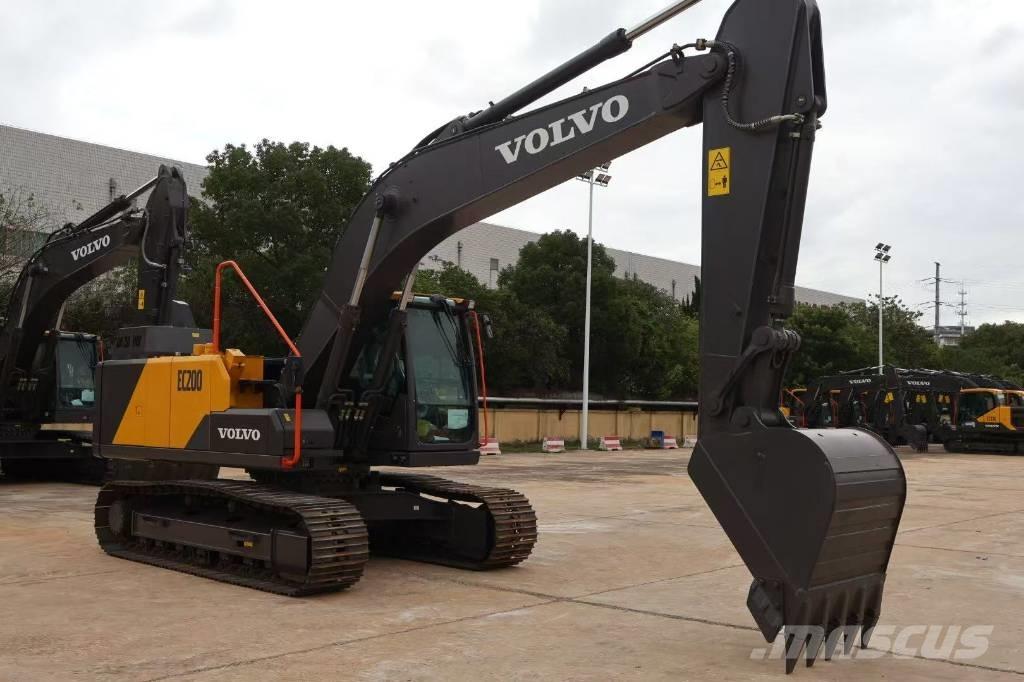Volvo EC 200 Pásová rýpadla