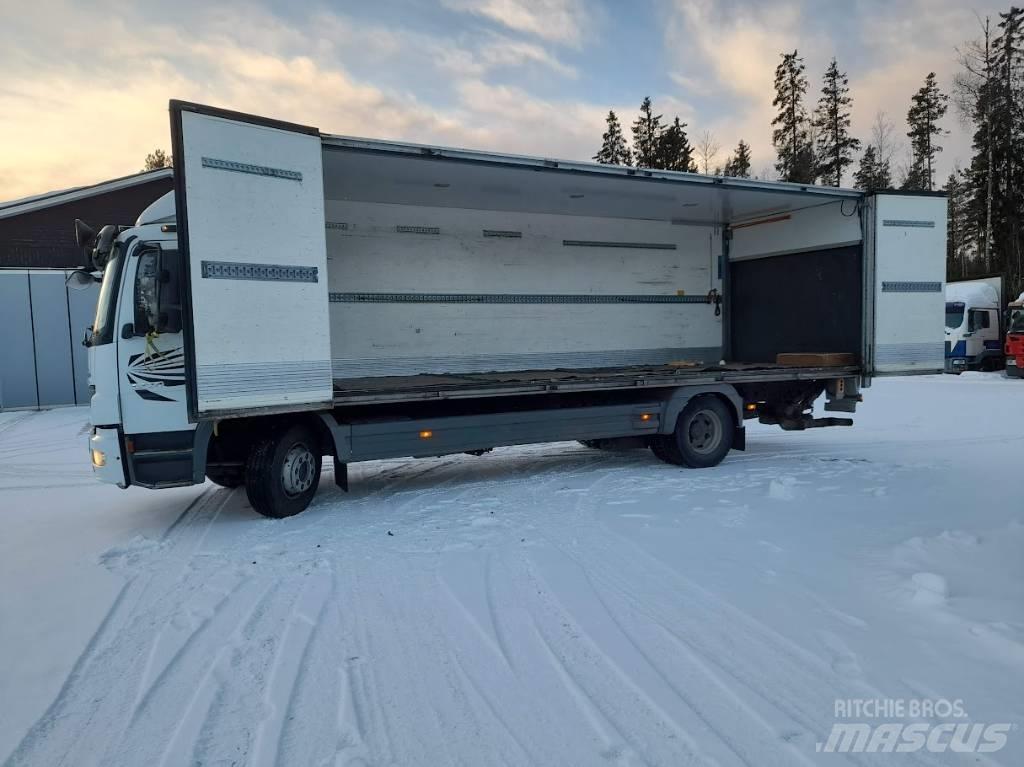 Mercedes-Benz Atego Skříňová nástavba