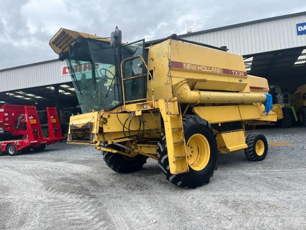 New Holland TX 34 Sklízecí mlátičky