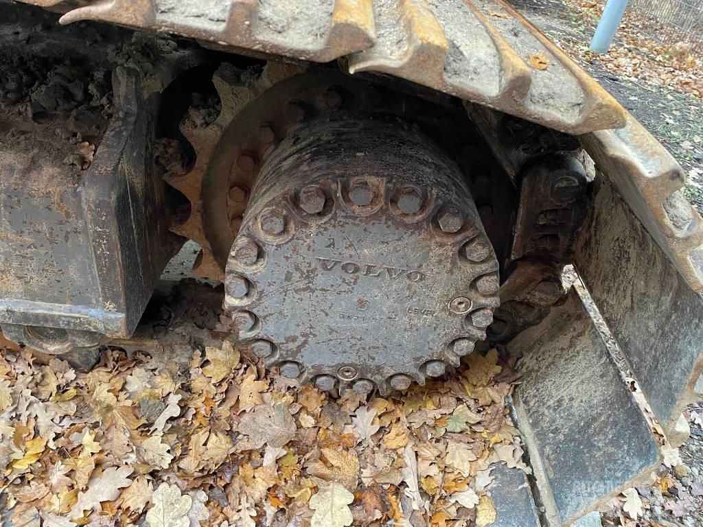 Volvo EC 300 D L Pásová rýpadla