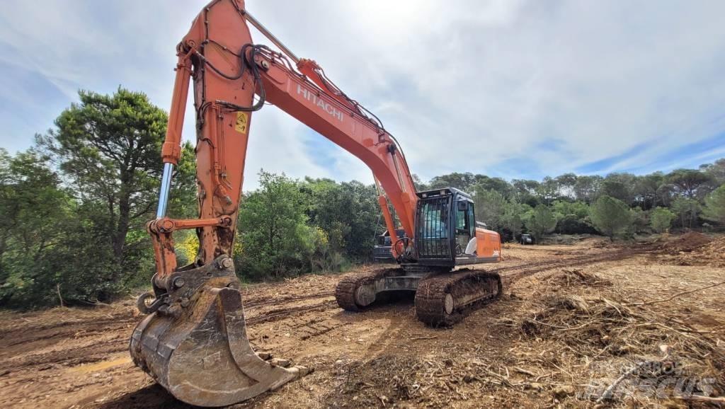 Hitachi ZX350LCN Pásová rýpadla
