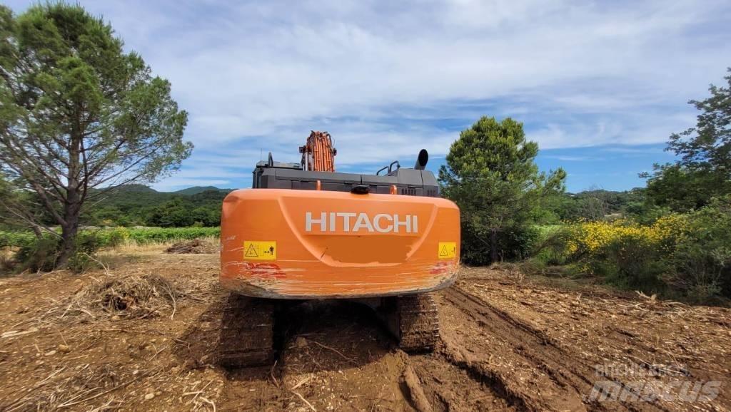 Hitachi ZX350LCN Pásová rýpadla