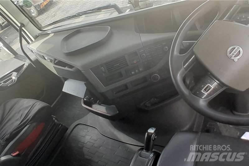 Volvo FH440 Další