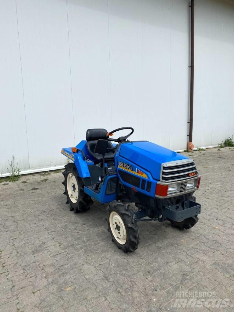 Iseki Landhope 137 Kompaktní traktory