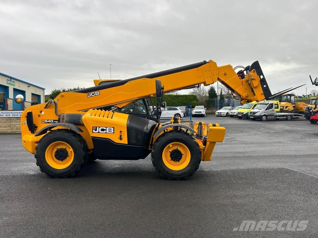 JCB 540-140 Sway / AC Teleskopické manipulátory