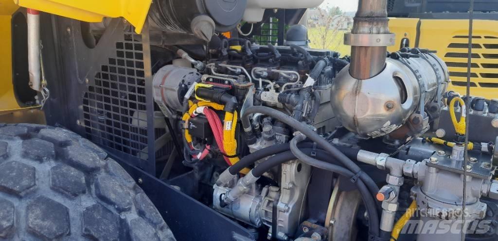 Bomag BW 177 D-5 Tahačové válce