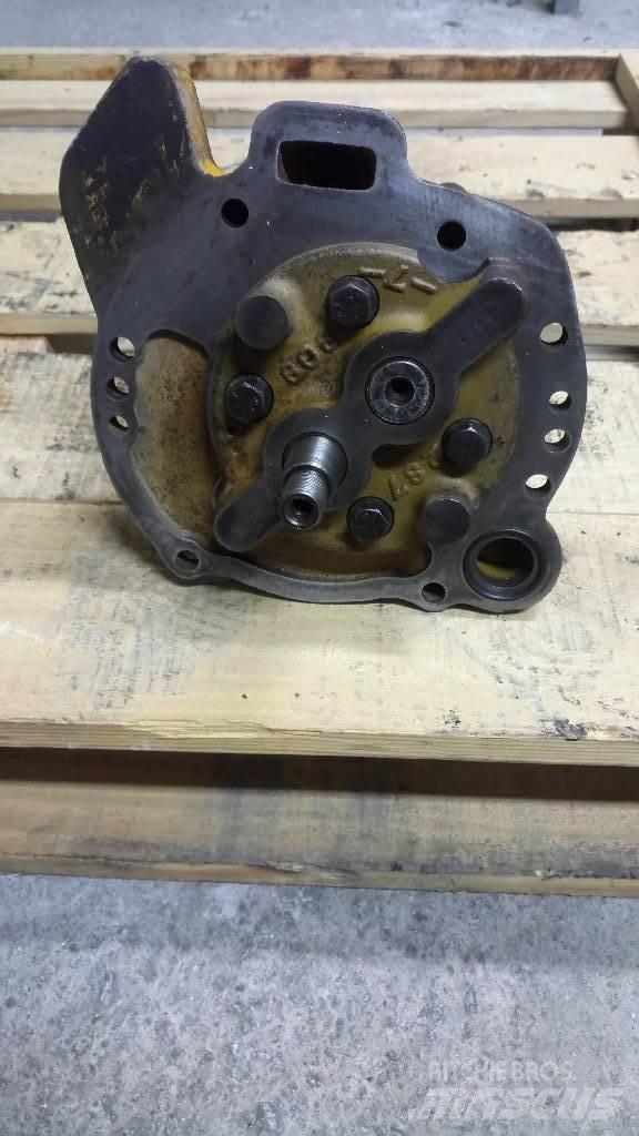 CAT Αντλία Σασμάν Hydraulika
