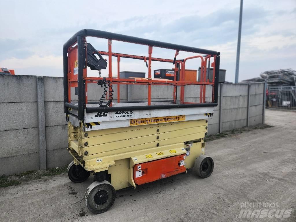 JLG 3246 ES Nůžková zvedací plošina
