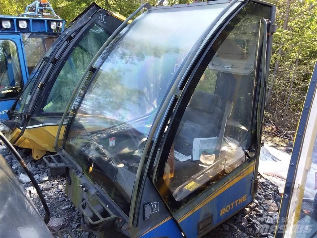 Rottne H20 Kabiny a interiér