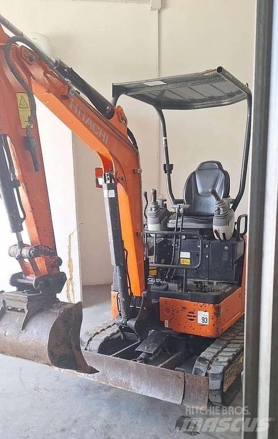 Hitachi ZX19U Mini rýpadla < 7t