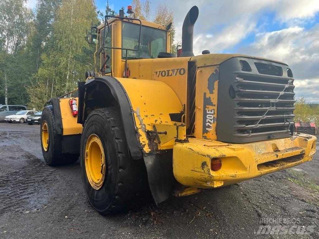 Volvo L 220 E Kolové nakladače