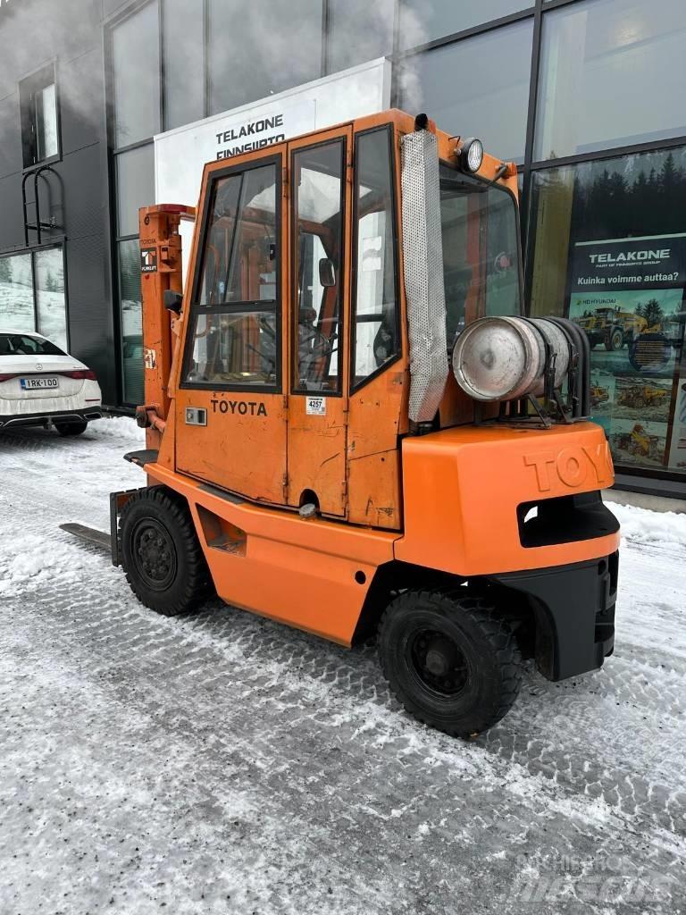 Toyota 02-4FG20 LPG vozíky