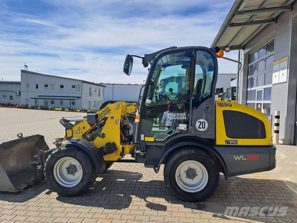Wacker Neuson WL38 Kolové nakladače