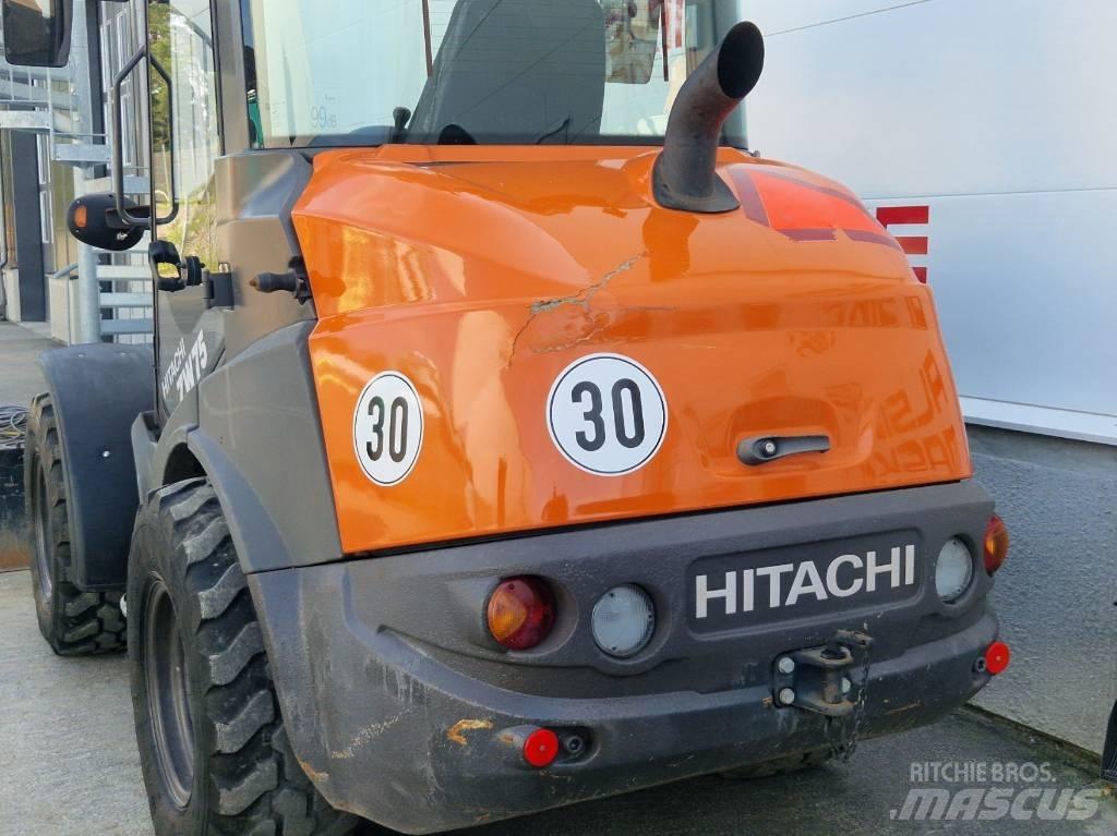 Hitachi ZW 75-6 Kolové nakladače