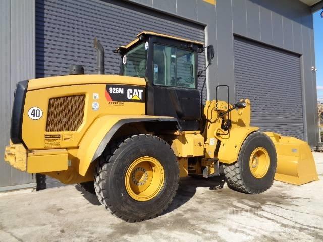 CAT 926M Kolové nakladače