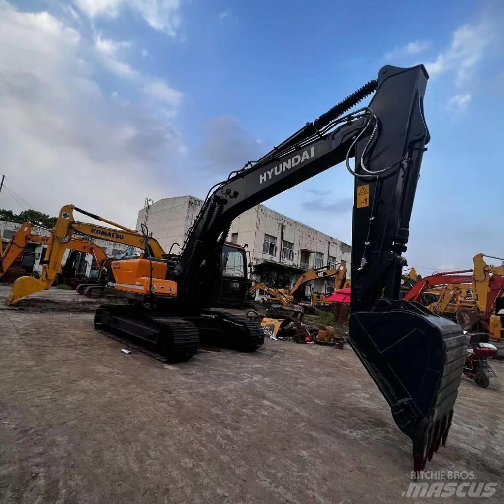 Hyundai R220-9S Pásová rýpadla