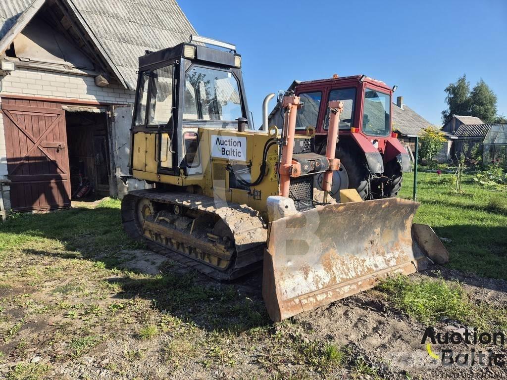 CASE 580 B Pásové dozery