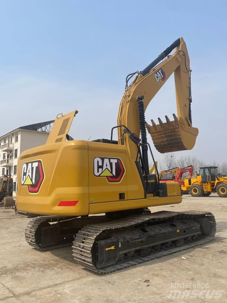CAT CAT323GC Pásová rýpadla