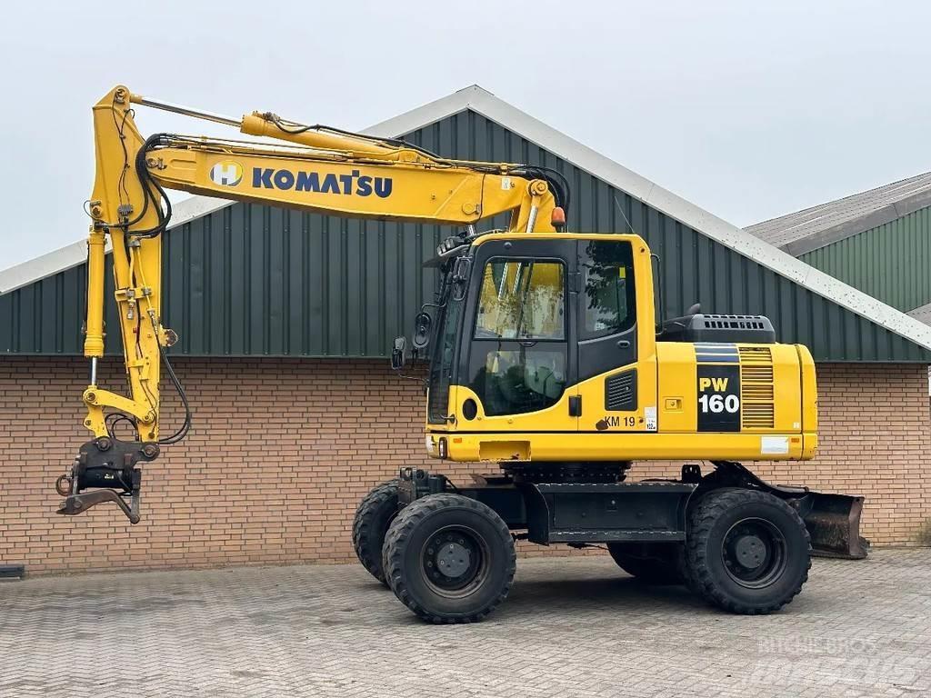 Komatsu PW160-8 Kolová rýpadla