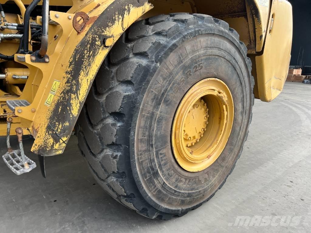 CAT 740 Kloubové dempry