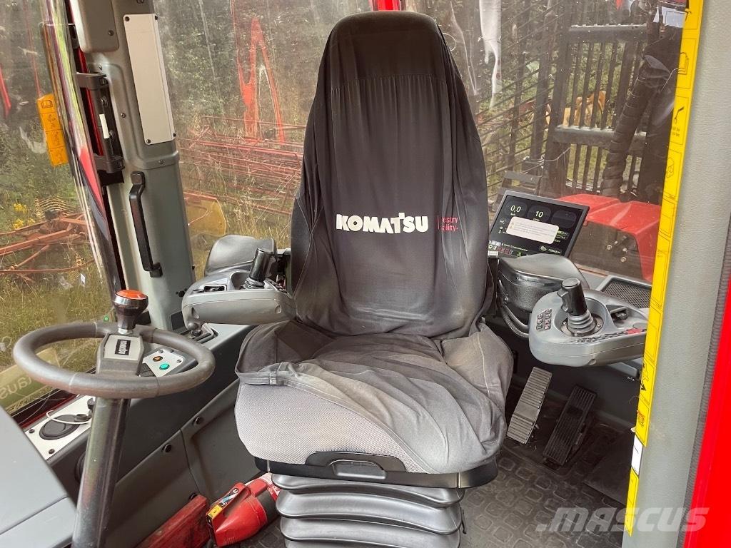 Komatsu 855 Vyvážecí traktory
